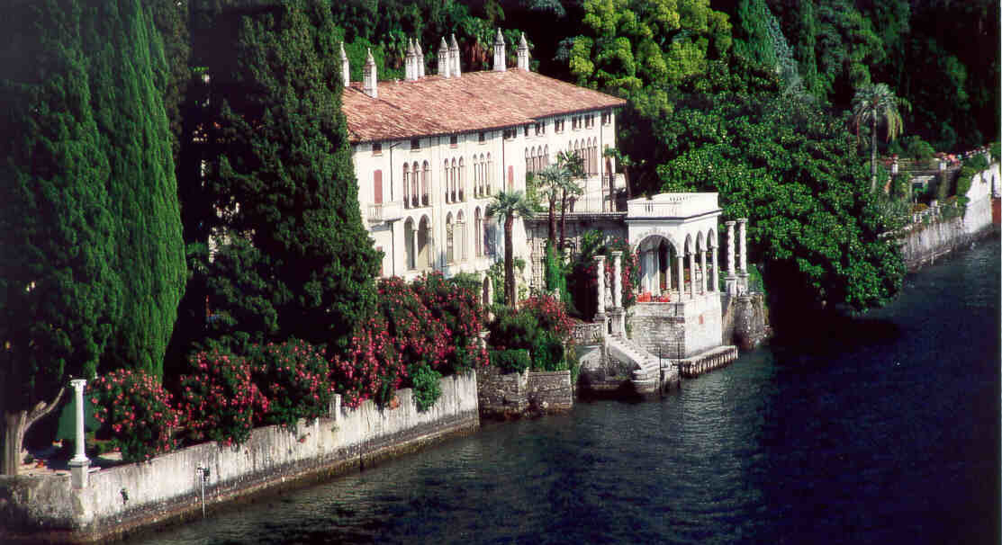 VILLA MELZI